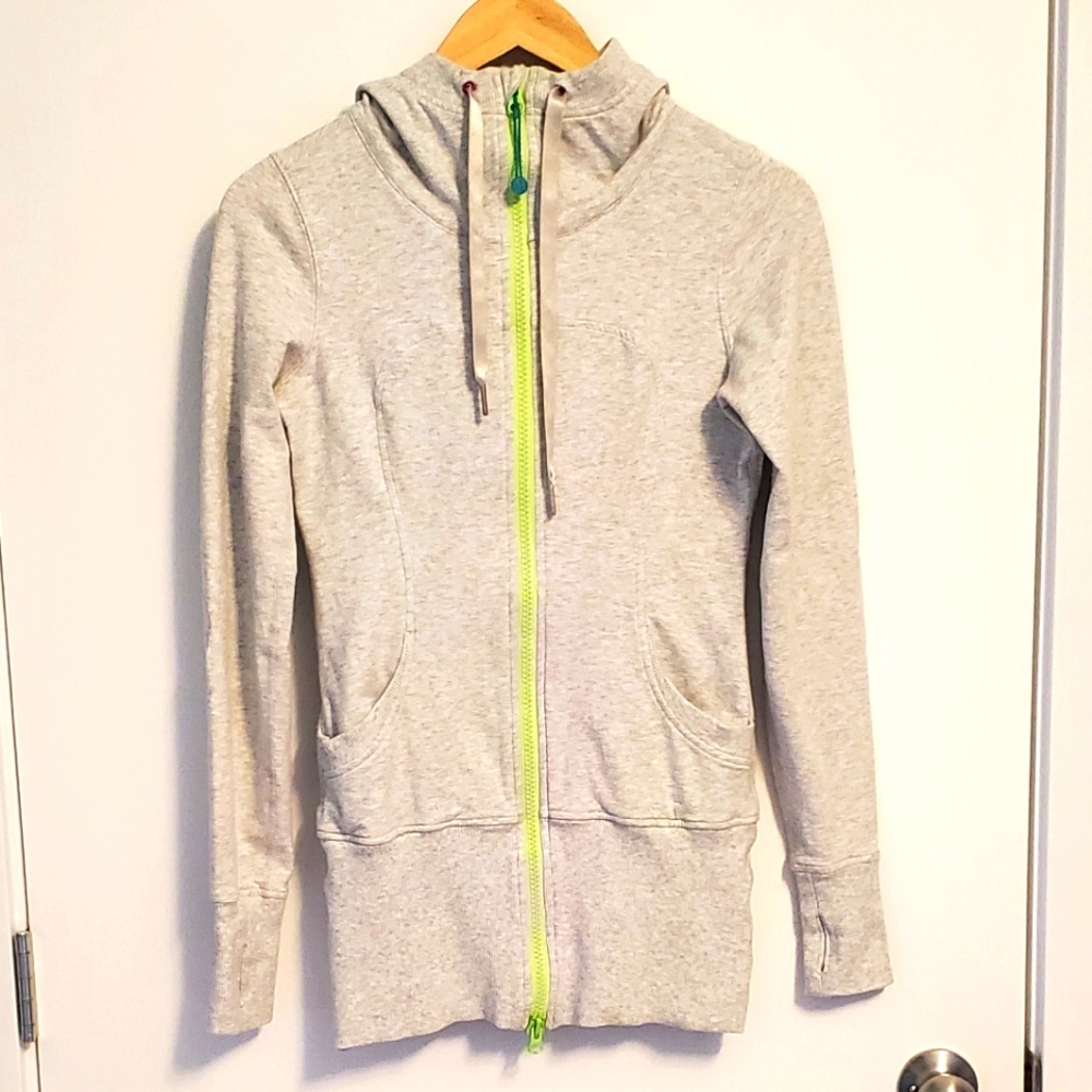 BUNDLE of Lululemon Wear With All Jackets!! [4]